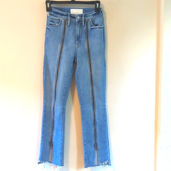 Mother The Rascal High Waist Zip Step Hem Jeans 24 - Picture 4 of 16